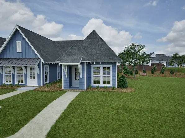 1013 Hunters Way, Opelika, AL 36801