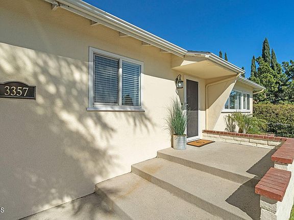 4th image of 3357 Santa Carlotta St