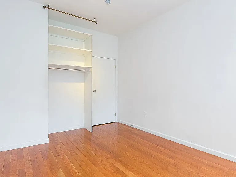 1225 Bedford Ave #3 — Photo 7