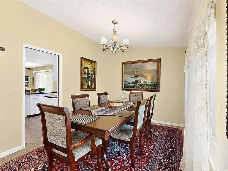 540 Fullerton Dr — Photo 6