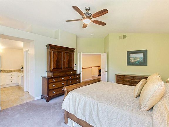 2nd image of 4985 Brookburn Dr