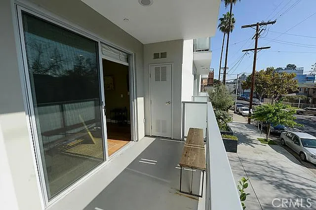 7133 Hawthorn Ave #202 — Photo 15