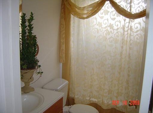 3rd image of 1401 Anita St