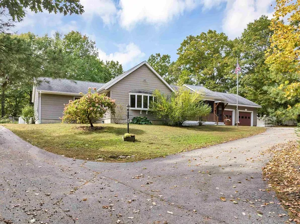 589 Second Crown Point Road, Strafford, NH 03884
