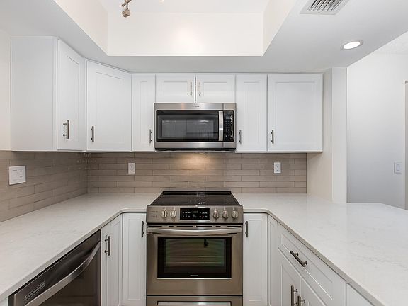 3rd image of 90 S Highland Ave APT 9