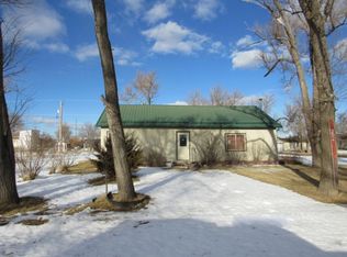 302 7th St, Newell, SD 57760