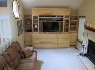 6750 Lunar Dr, Anchorage, AK 99504