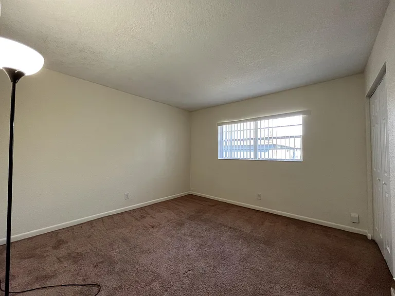 4815 NW 9th Dr #4815-1-580 — Photo 6