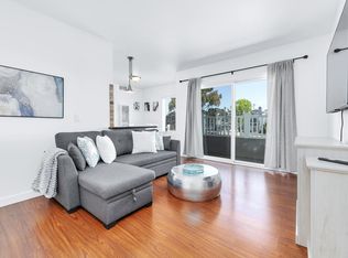 1632 Ocean Ave APT B, Seal Beach, CA 90740