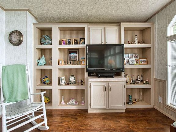 5th image of 38508 Langlois Pl