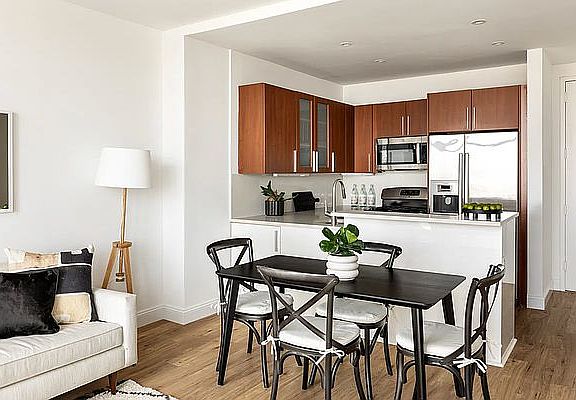 5th image of 162 16th St APT 9C
