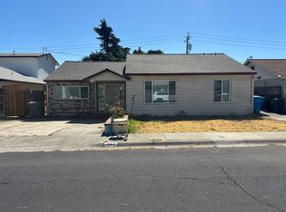 111 Maple St, Vacaville, CA 95688