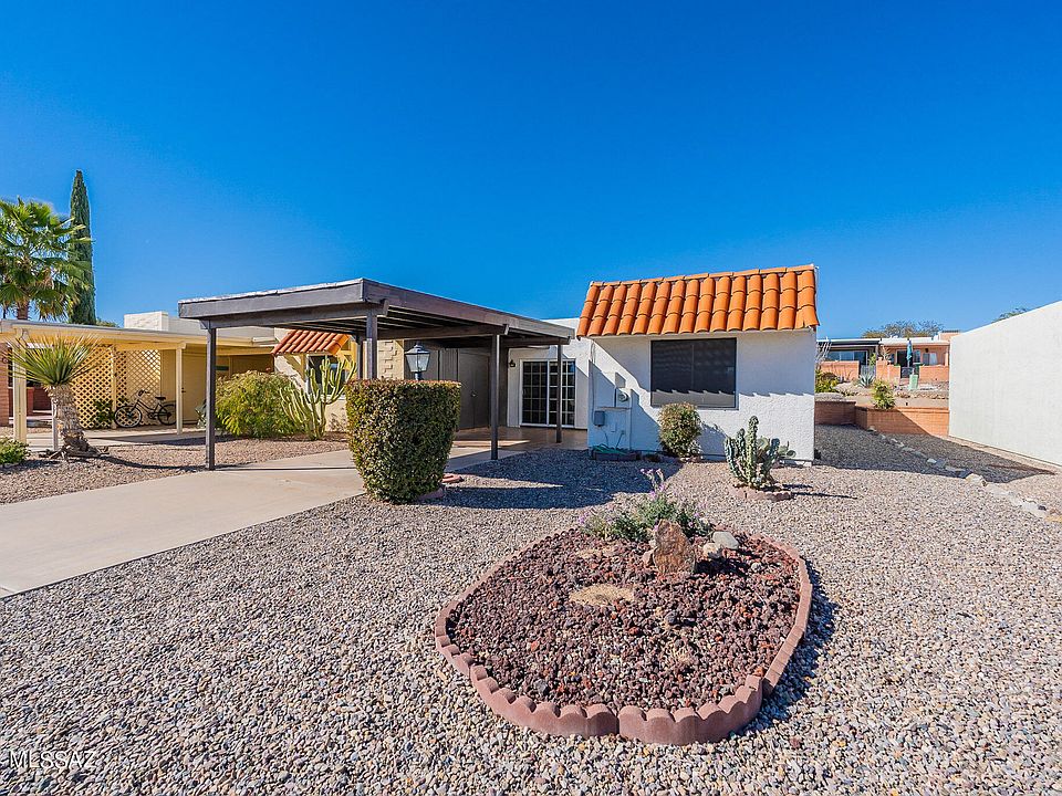 1st image of 385 N Calle De Las Profetas
