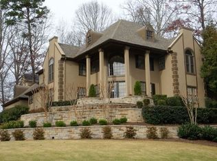 842 Chestnut Lake Dr NE, Marietta, GA 30068