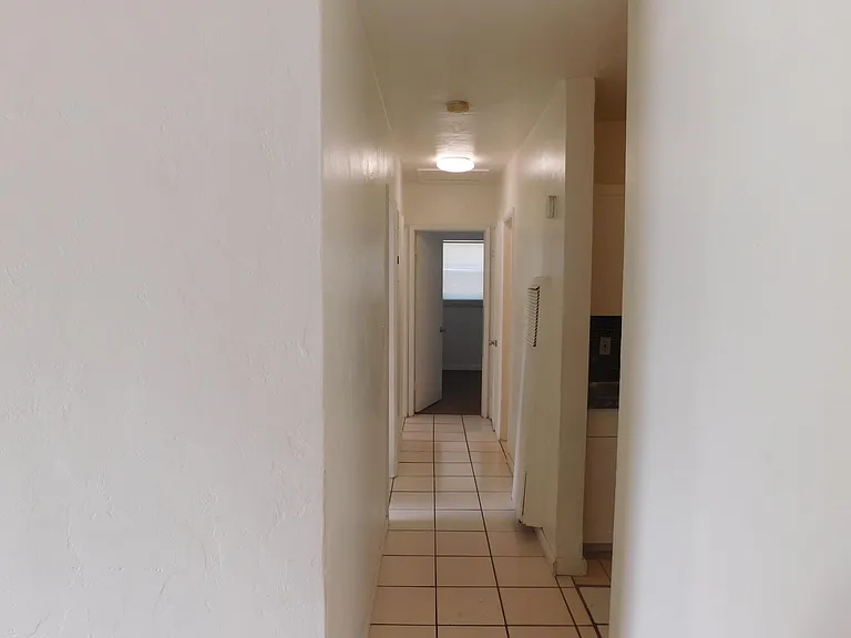 435 NW 30th Ave — Photo 6