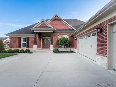 3008 Saratoga Lane, Sellersburg, IN, 47172