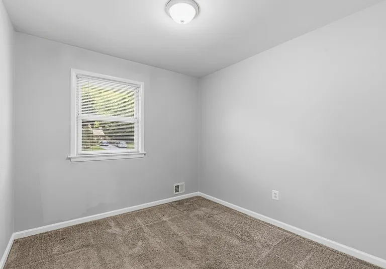 3514 Cherry Valley Dr — Photo 8