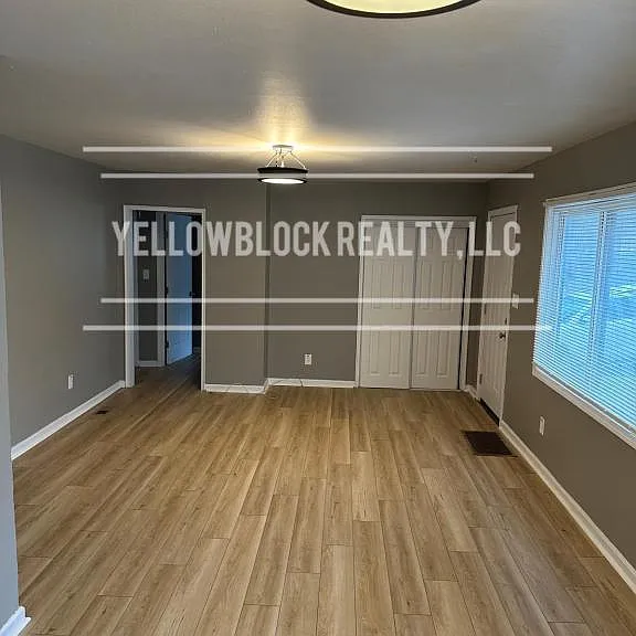 6653 Lydia Ave — Photo 5