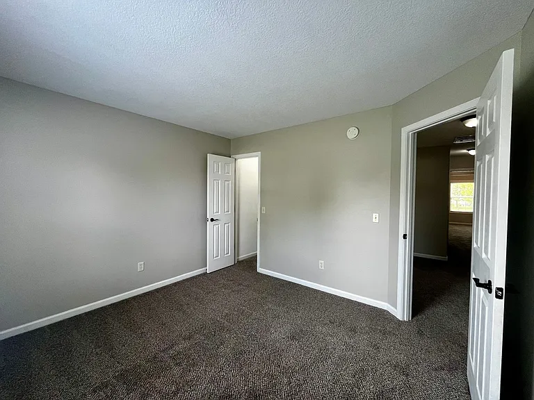 4367 Timber Creek Pkwy — Photo 25