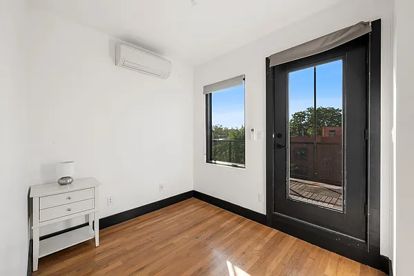 Rented by Corcoran | media 22