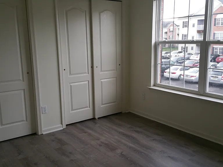 1324 Fernwood Ct #1324 — Photo 4