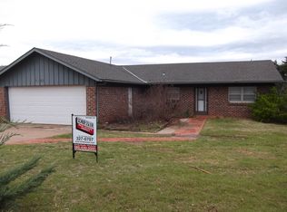 1601 Spruce St, Alva, OK 73717