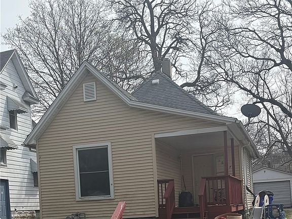 4th image of 1987 E Cantrell St