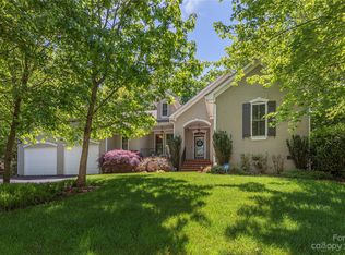 7 Sawyers Pheasant Ln, Biltmore Lake, NC 28715
