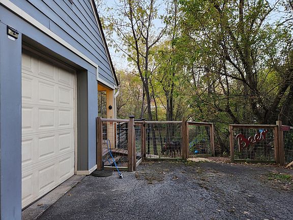 4th image of 28 Wildwood Park