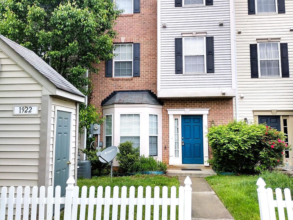1st image of 1922 Gardenia Ct