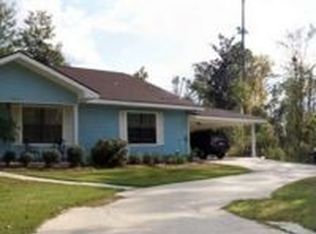1409 E Lakeshore Dr, Carriere, MS 39426