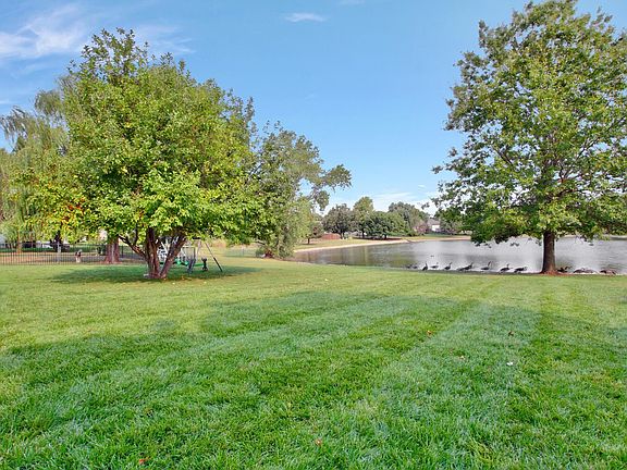 10018 W Greenspoint St Wichita-large-036-036-IMG 5062-1500x1