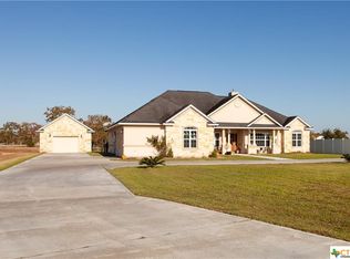 136 Wellspring Blvd, Victoria, TX 77904