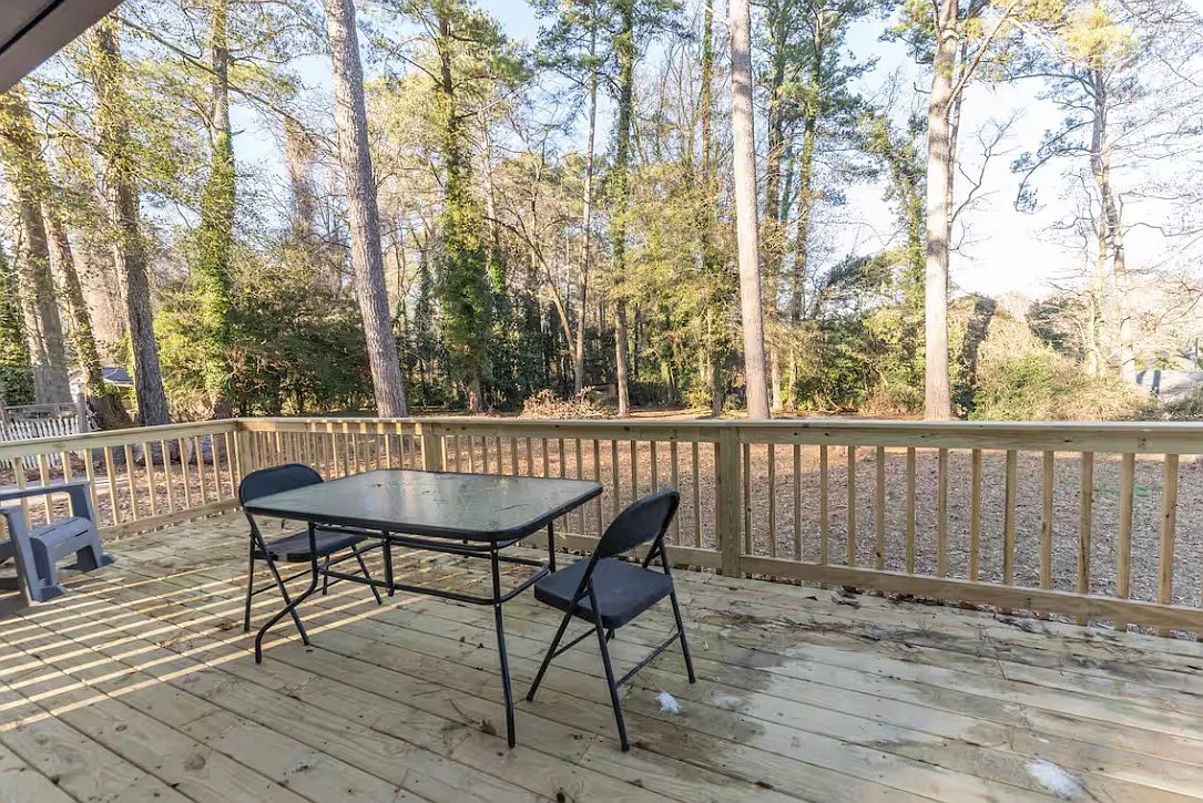 3 bed, 1875 sqft, $2,350 — Photo 2