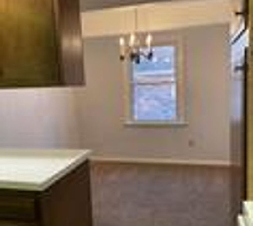 2nd image of 125 Berwick Dr APT W