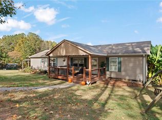 317 Rock Hill Church Rd, Ararat, NC 27007