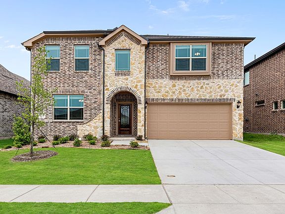 2nd image of 915 Greywood Dr