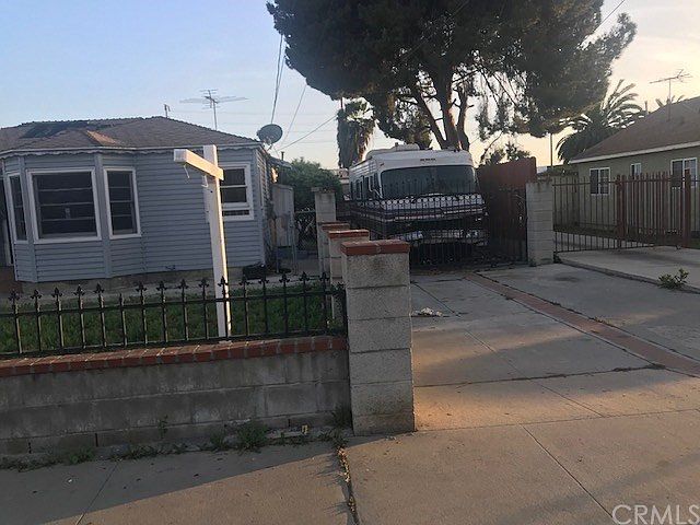 2nd image of 7328 Dinwiddie St