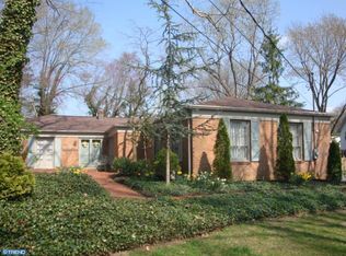 2810 Hunterdon Dr, Cinnaminson, NJ 08077