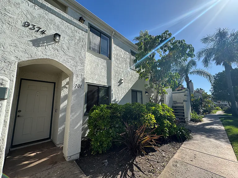 9374 Twin Trails Dr #101 — Photo 8