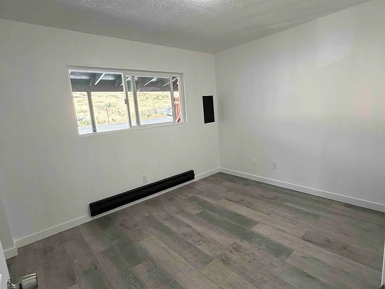231 Chestnut St #10 — Photo 10
