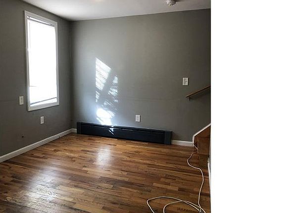 3rd image of 512 Jersey St #2