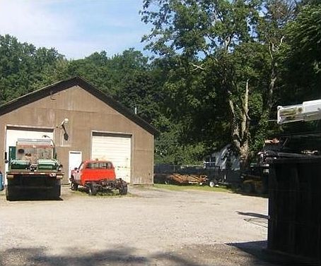 1st image of 200 Tomahawk St