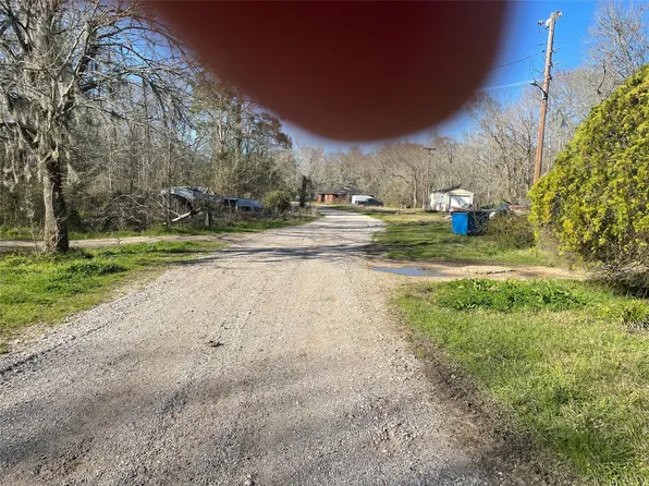 113 2901st Rd, Cleveland, TX 77327