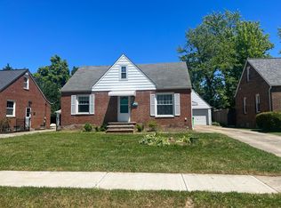 1283 Genesee Ave, Mayfield Heights, OH 44124