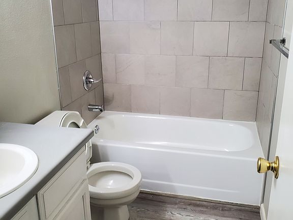 3rd image of 417-419 Swope Ave #419-A