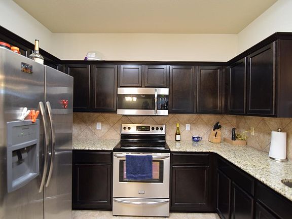 4th image of 5304 Laustin Ln