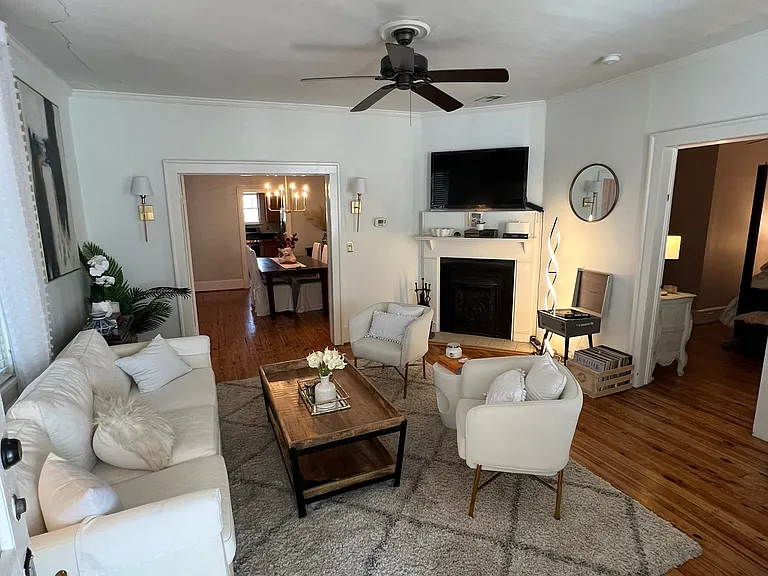 3315 Duncan St — Photo 4