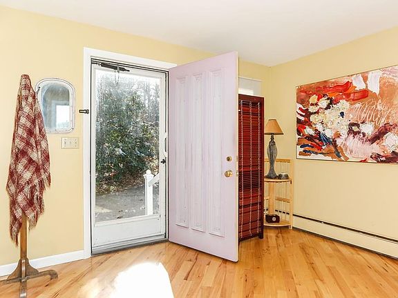 5th image of 164 Cottonwood Ln