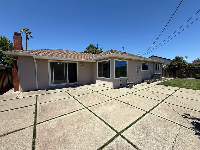 5376 Selma Ave — Photo 24